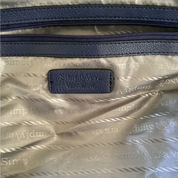 NWOT Vera wang handbag - Picture 8 of 11
